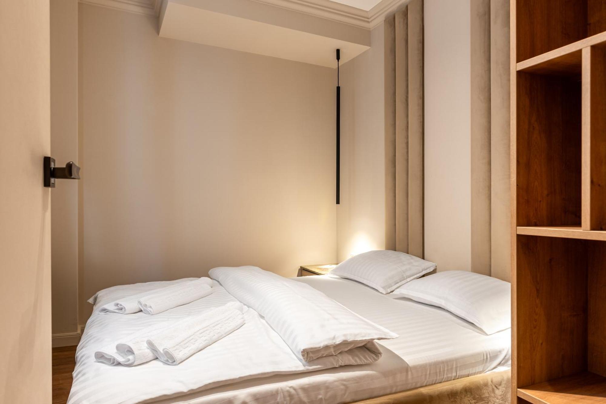 Clujstays Urban Glam Central Apartments Екстер'єр фото